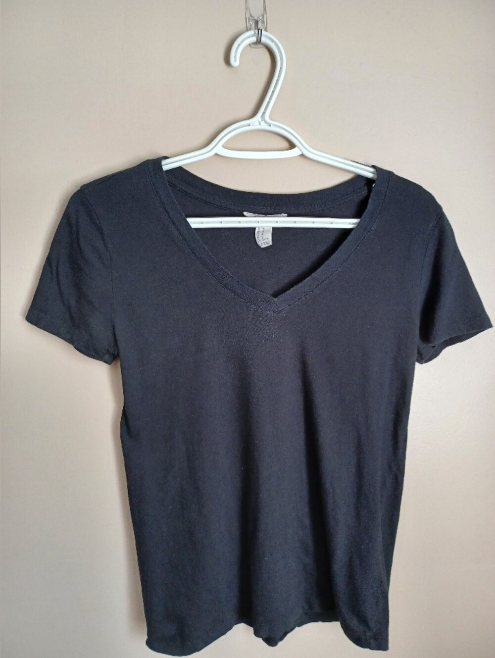Women's Size Medium Forever 21 Black T-Shirt Summer Short Sleeve Shirt Top